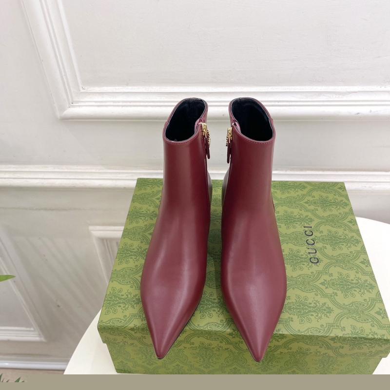 G*u*i boots